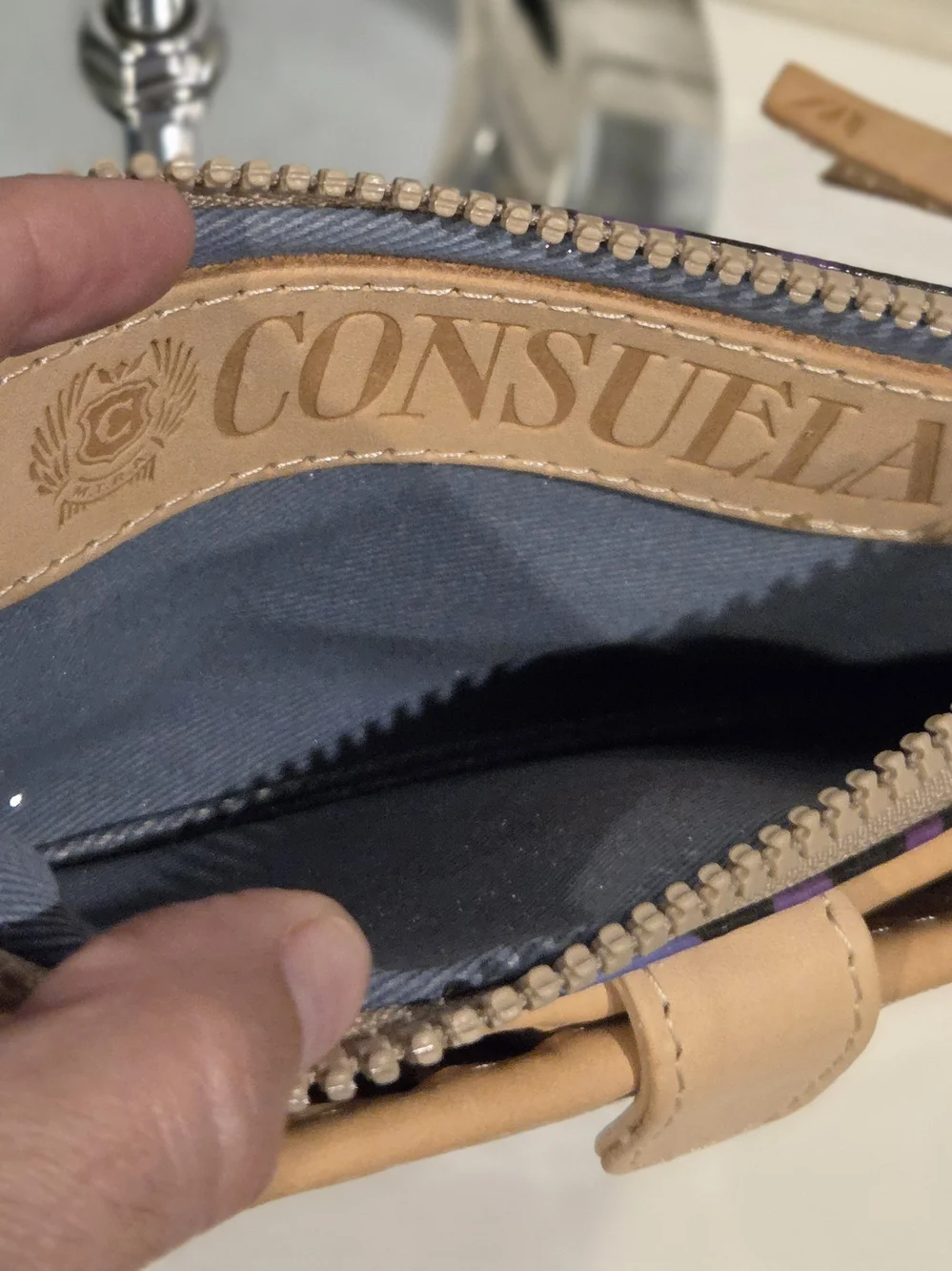 Consuela add vibrant
